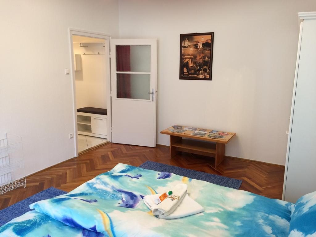 Írisz Apartman Budapest Budapeste Exterior foto
