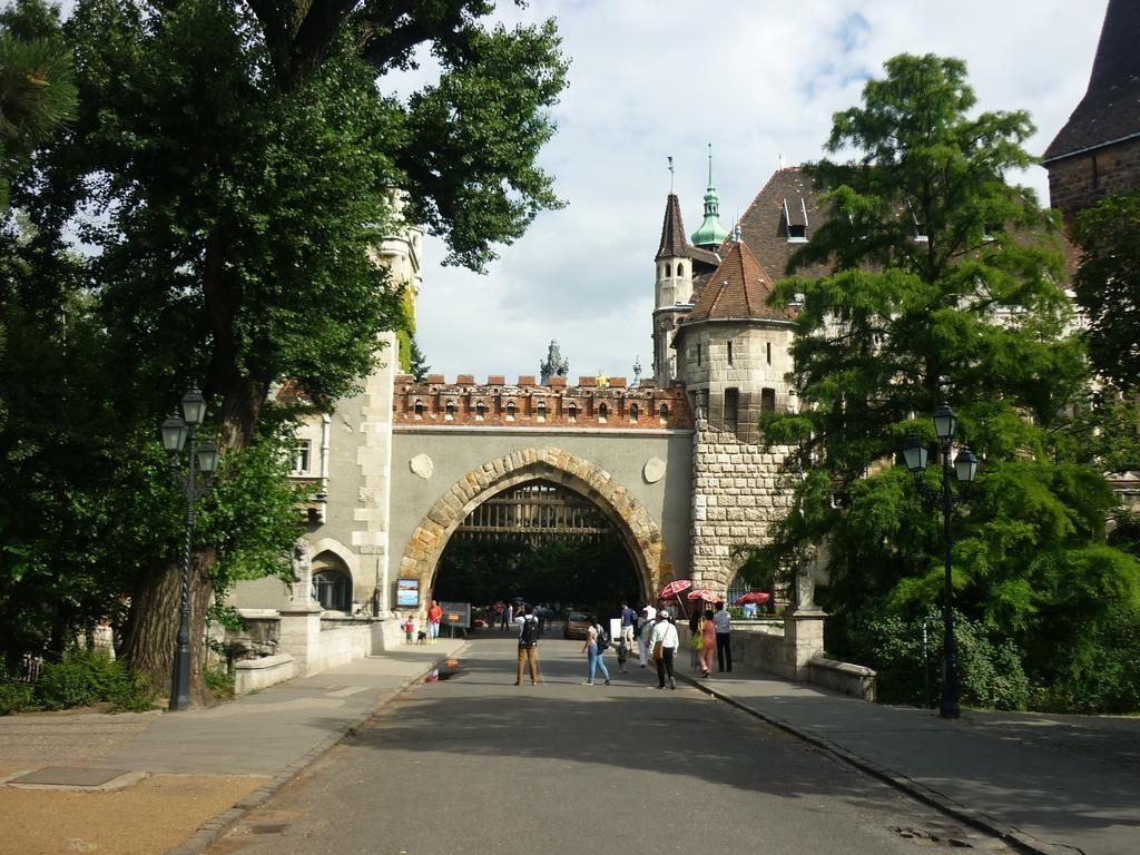 Írisz Apartman Budapest Budapeste Exterior foto